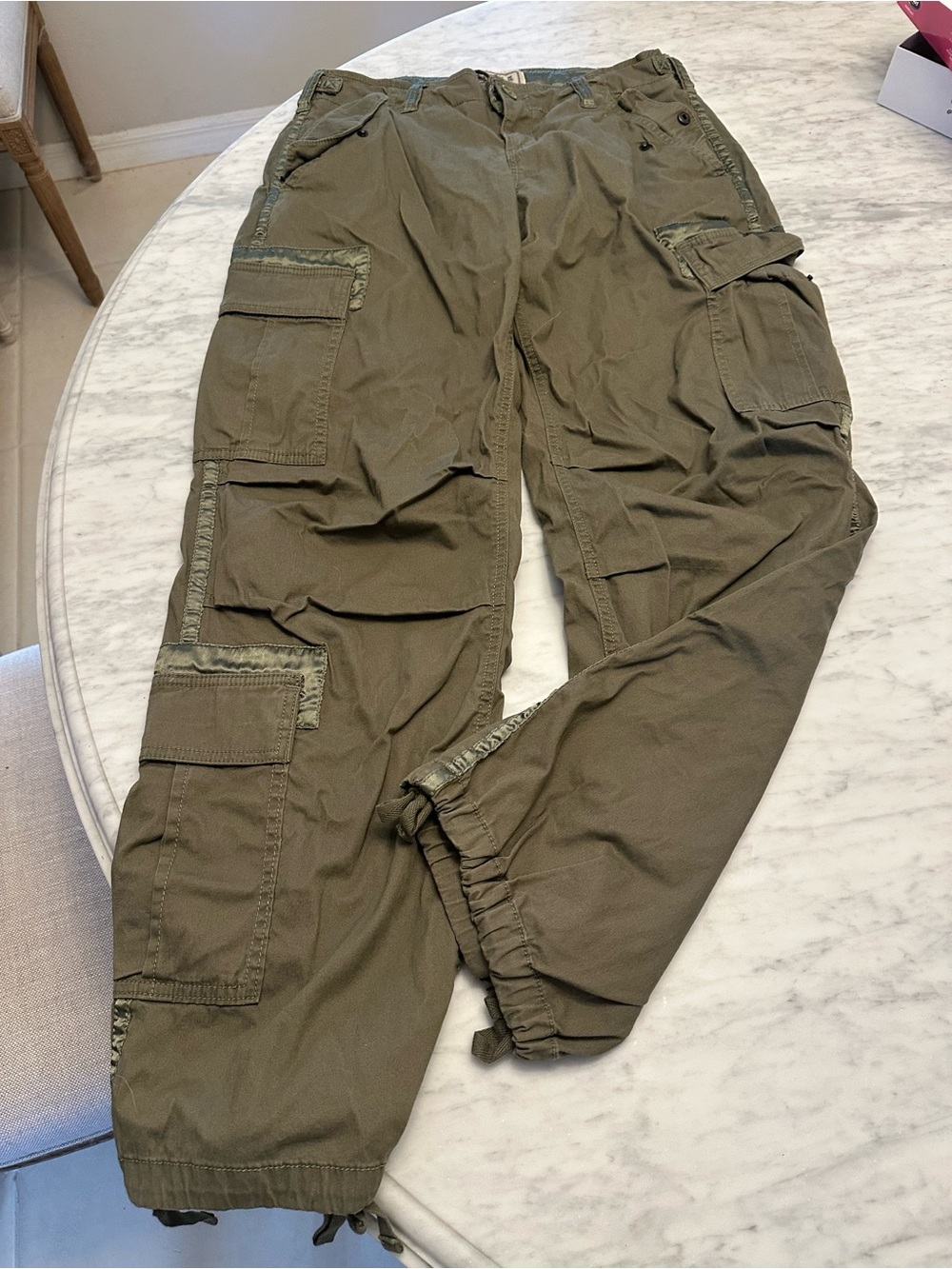Abercrombie & Fitch Olive Cargo Satin Trim Pants Size 30/10 - Picture 11 of 11